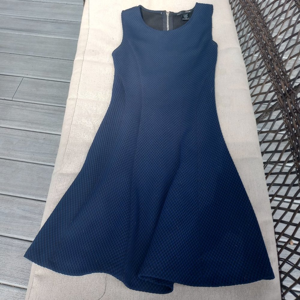 Aqua Brand S/XS navy with black dips above knee sleeveless work or cocktail